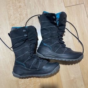Teva waterproof snow boots 7